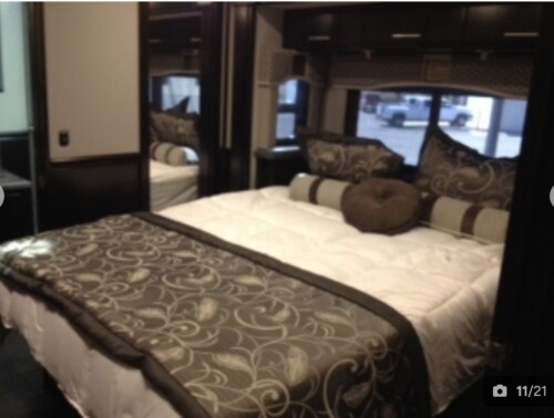 2016 Lonestar Triple Slide Renegade XL Bunk Model, 2 Full Baths, 71K Miles - Image 11